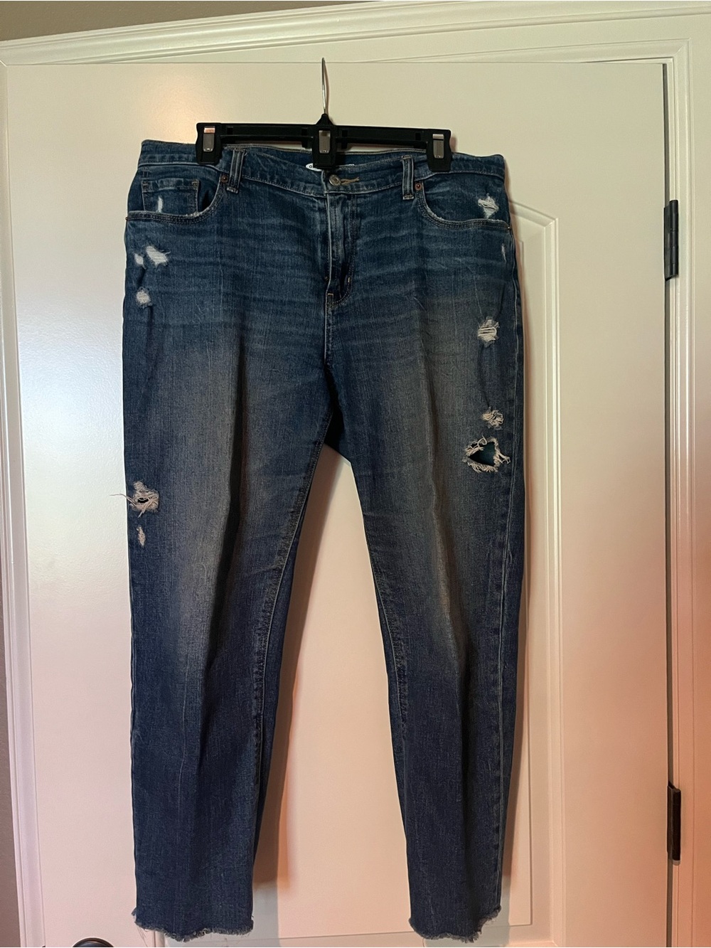 Old Navy boyfriend Mid Rise Distressed Dark Blue Women's Jeans